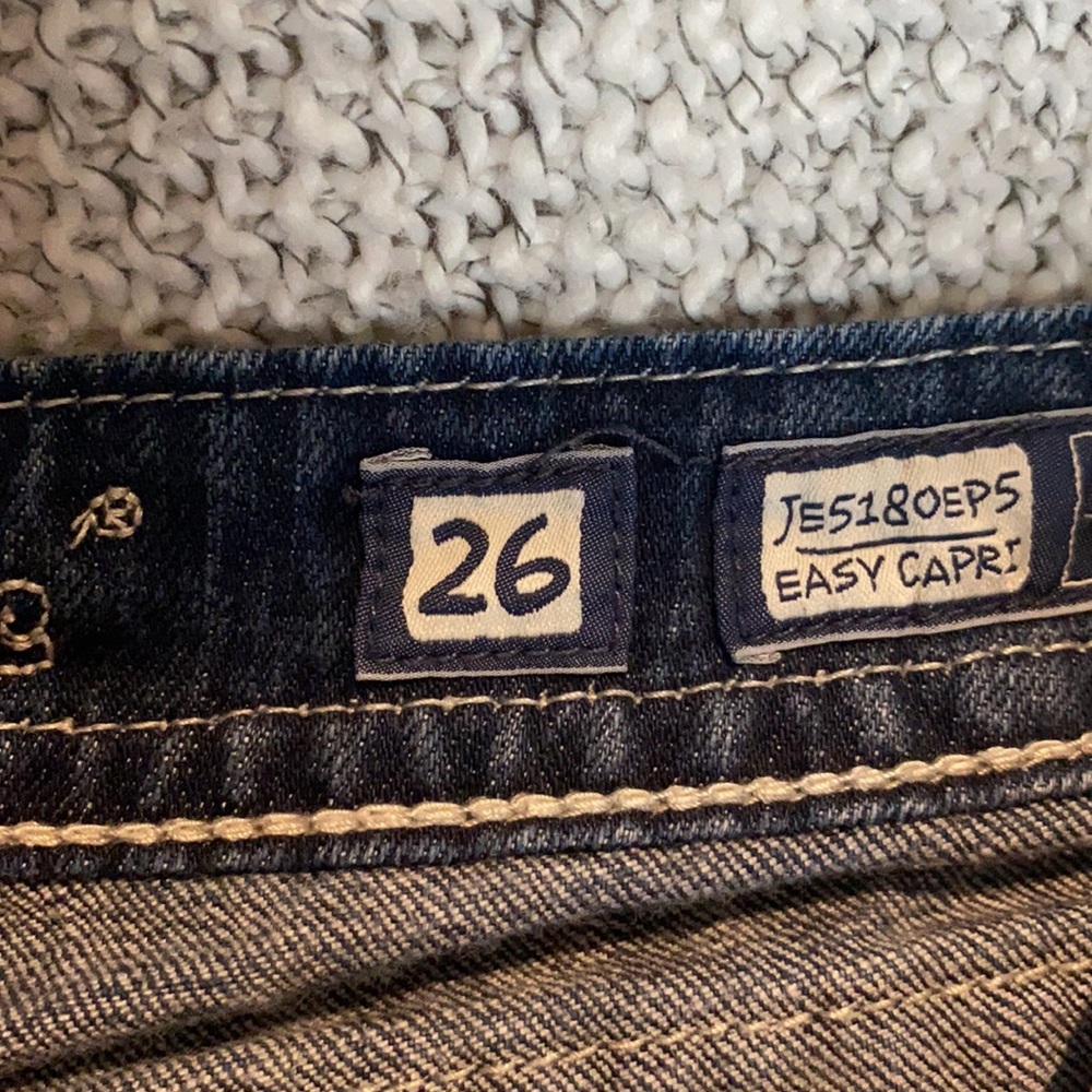 Size 26. Rhinestone Miss Me easy capri - Picture 5 of 5
